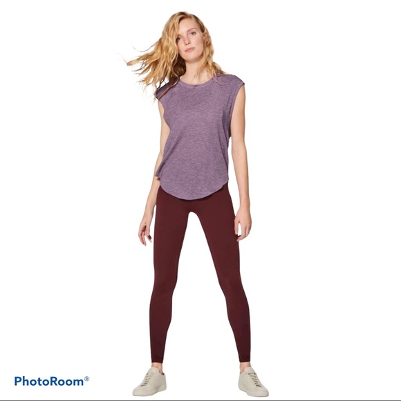 lululemon athletica Tops - Lululemon Plank To Pike Short Sleeve Top size 6